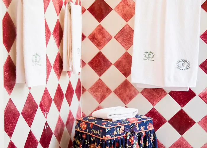 奥比多斯卡萨酒店 *