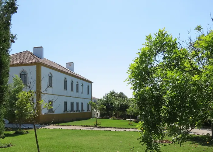 奥比多斯卡萨酒店 *