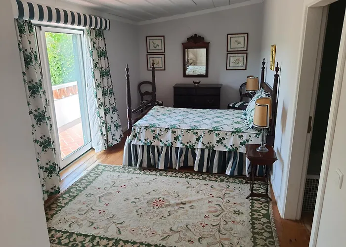 奥比多斯卡萨酒店 *